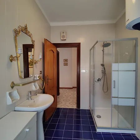 Varano 3* Кастелламмаре-ди-Стабия